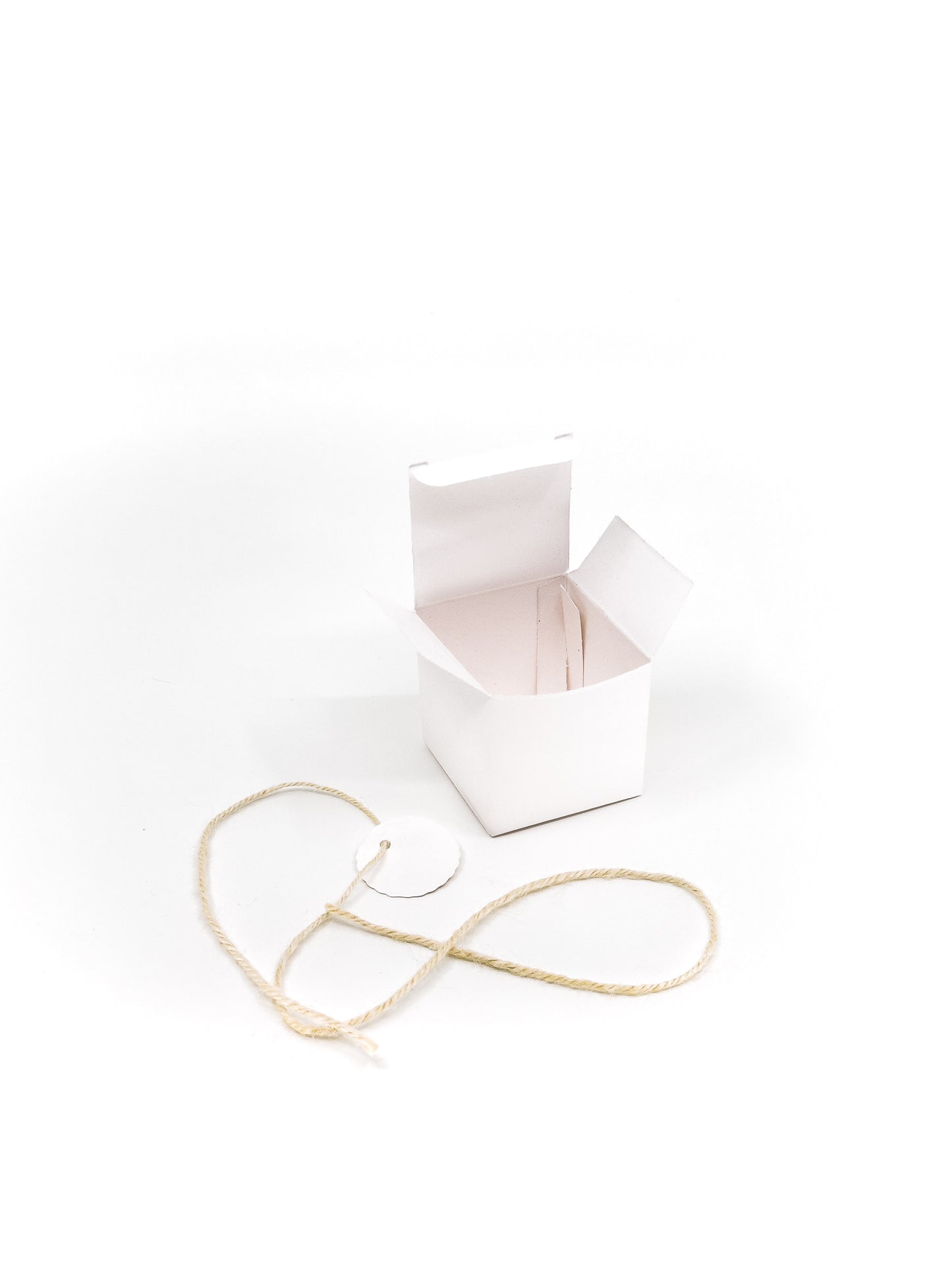 Small Kraft Box with Tag - 5x5x5cm - Set of 10